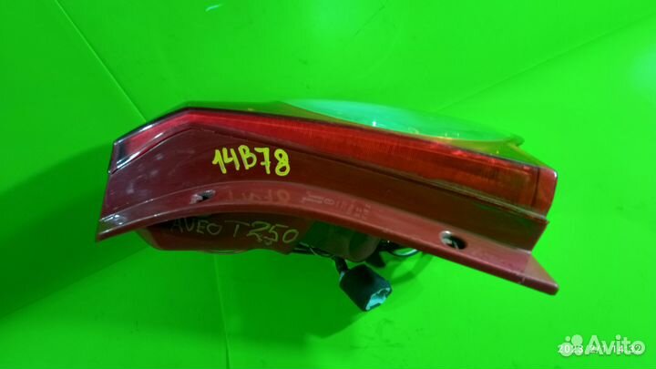 Фонарь правый для Chevrolet Aveo Т250