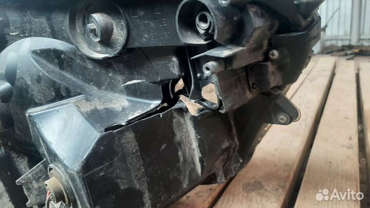 Решетка бампера передняя Toyota rav 4 CA40