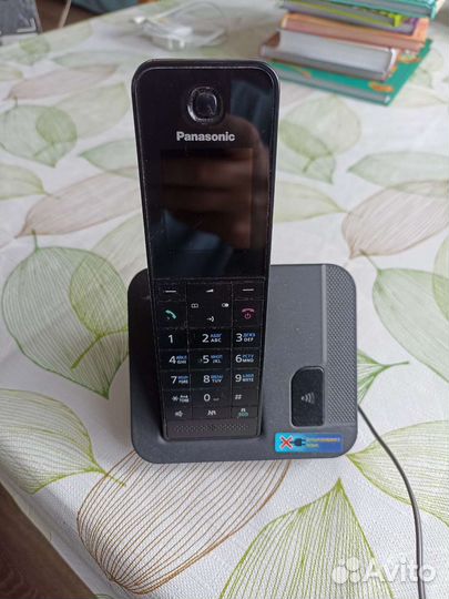 Телефон panasonic kx-tgh210