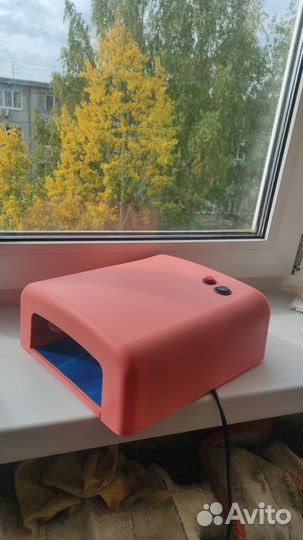 Лампа для ногтей