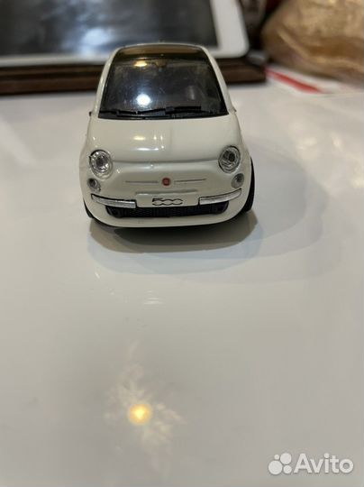 Модель автомобиля fiat 500 м 1:43