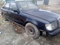 Mercedes-Benz W124 2.3 AT, 1985, 284 360 км, с пробегом, цена 60 000 руб.
