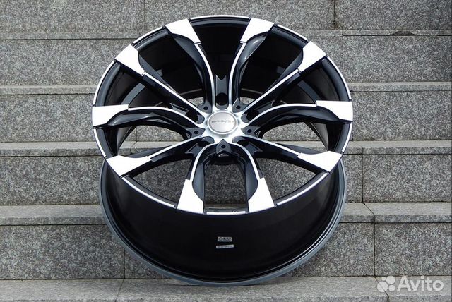 Новые диски на LC200 5x150 R22