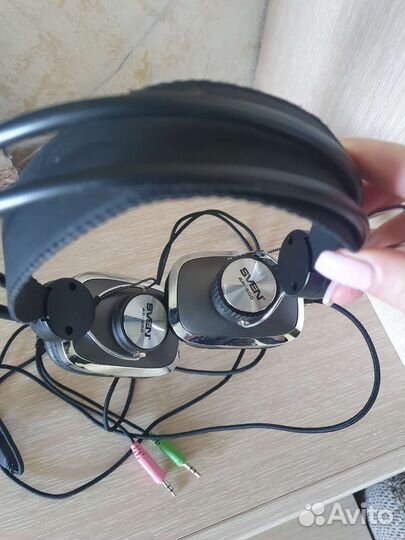 Мультимедийные наушники с микрофоном sven AP-600