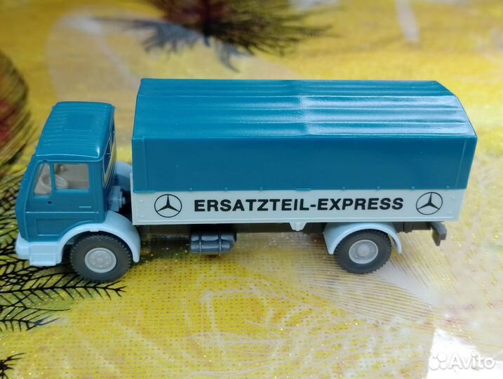 Mercedes Benz 1617, 