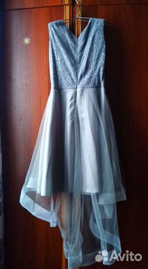 Вечернее платье