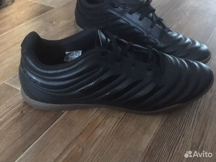 Футзалки adidas