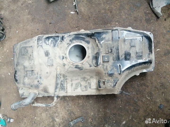 Бак топливный Kia Rio 2011-2017