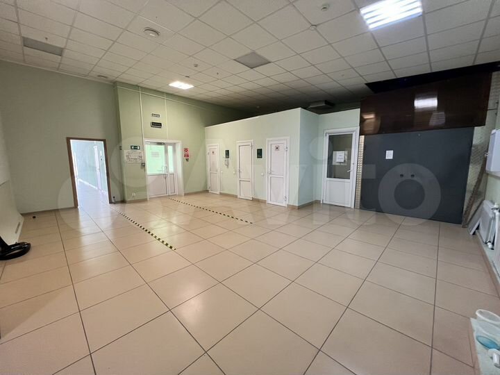 Торговая площадь, 1000 м²