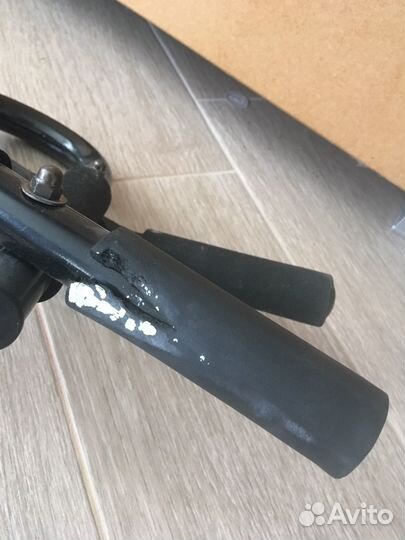 Турник в дверной проем Torneo