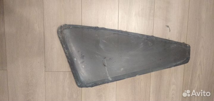 Стекло форточка honda crx 1 gen