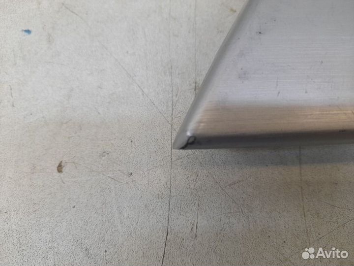 Накладка обшивки двери передняя левая Toyota Land