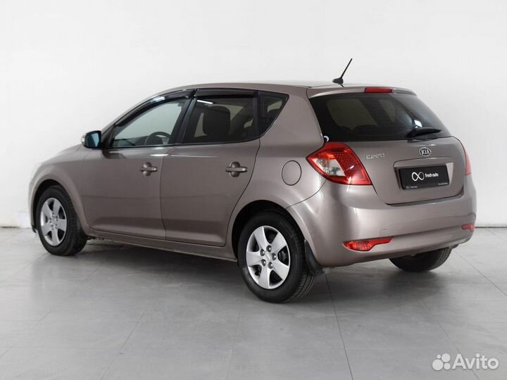 Kia Ceed 1.6 AT, 2011, 175 245 км