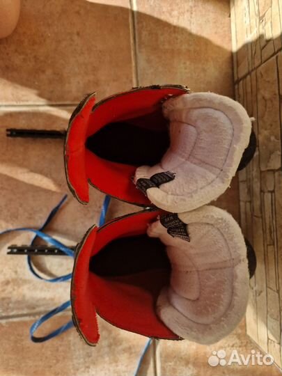 Хоккейные коньки бауэр X 2,5