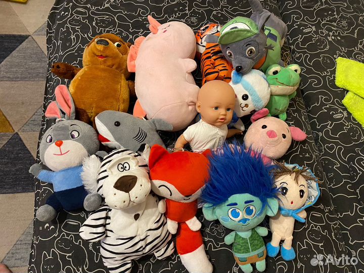 Отдадим игрушки в добрые руки