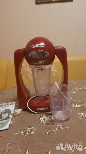 Блендер для смузи и коктейлей