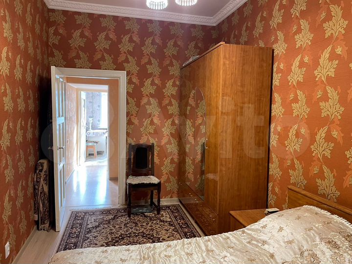 2-к. квартира, 47 м², 1/3 эт.