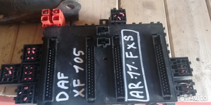 Блок предохранителей DAF XF105 CF65/75/85 203635
