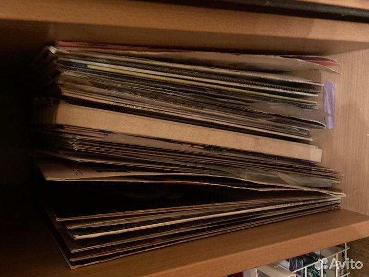 Проигрыватель винила Hitachi HT65S