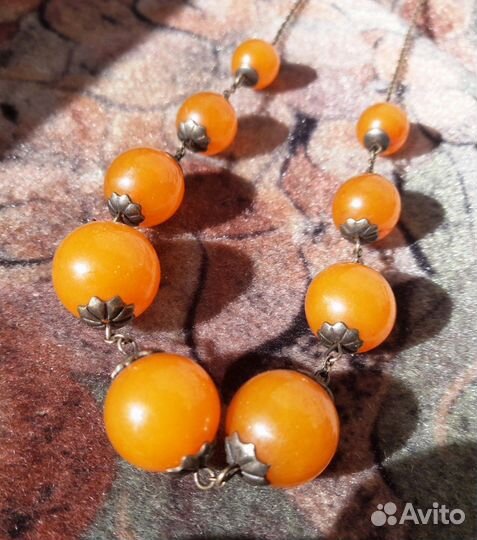 Серебряное винтажное колье с янтарём в позолоте