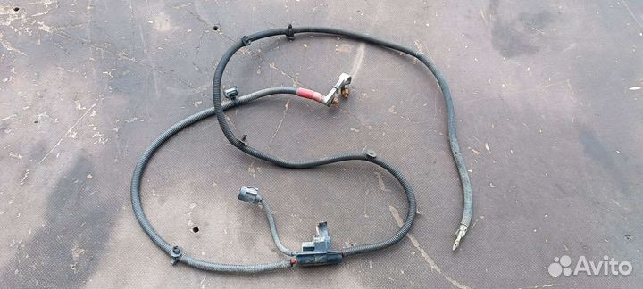 Клемма аккумулятора плюсовая Форд Мондео 3 2.0