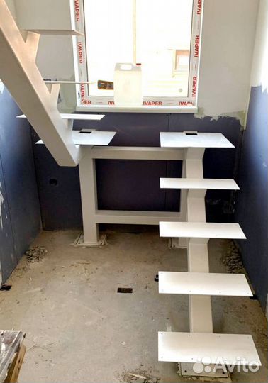 Лестницы с поворотом под ключ