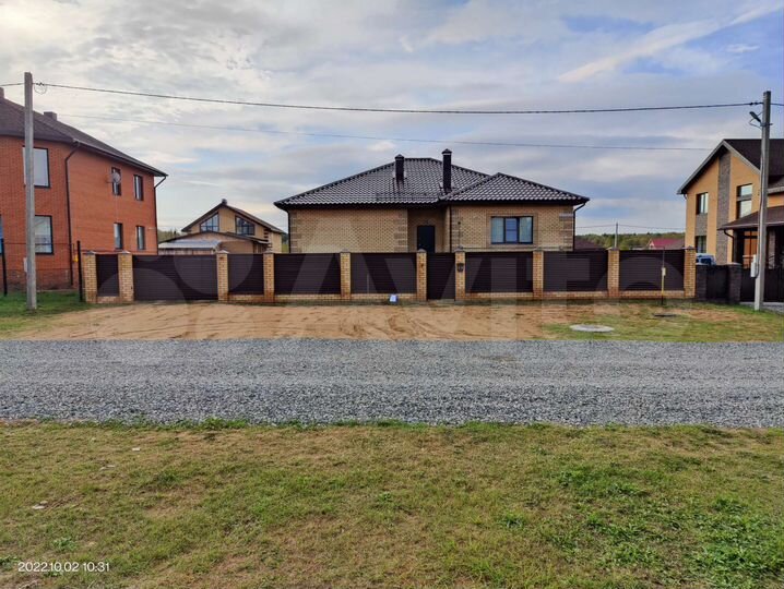 Дом 167,6 м² на участке 8 сот.