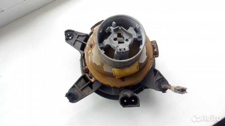 Фара левая ближнего света на BMW E34