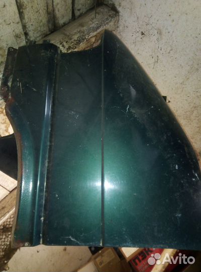 Крыло переднее левое volkswagen transporter Т4