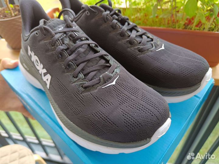 Hoka Mach 4 (US 10)