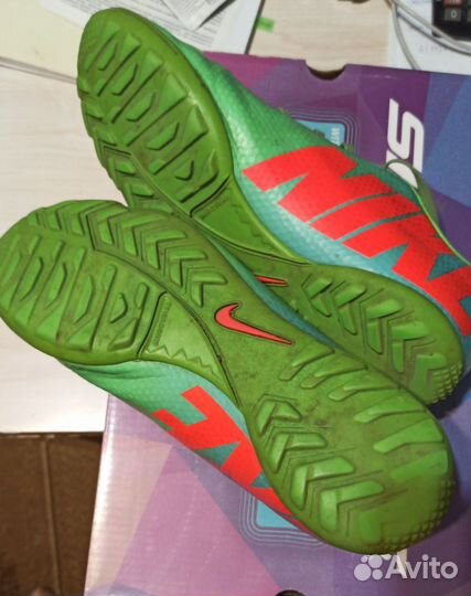 Футбольные шиповки Nike Mercurial Victory IV TF JR