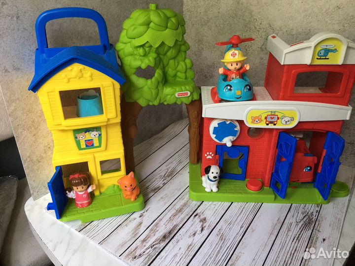 Пожарная станция Little People Fisher Price
