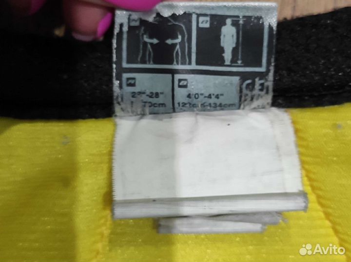 Нагрудник хоккейный