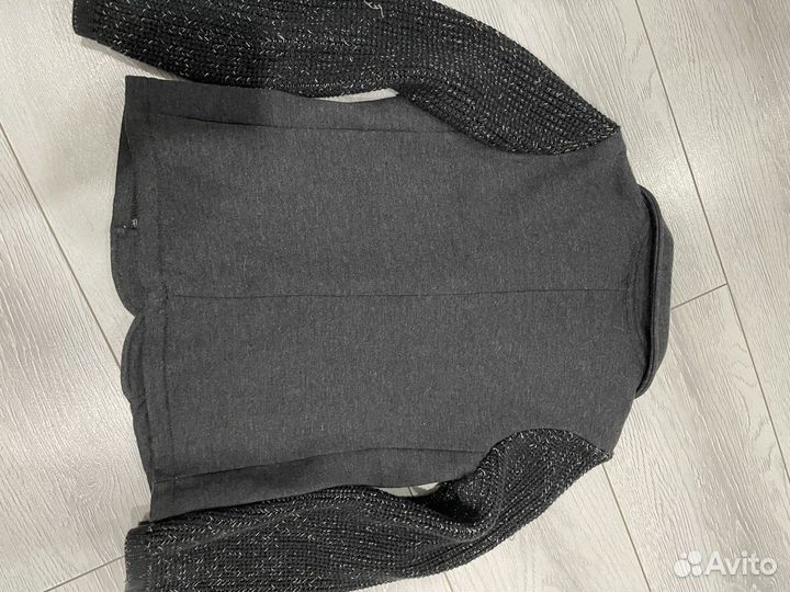 Пиджак для мальчика 128