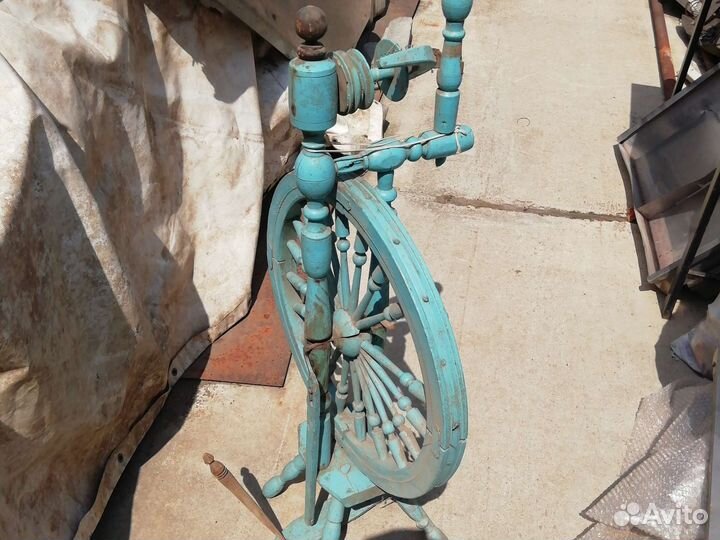 Прялка деревянная старинная