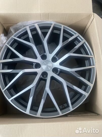 Комплект дисков R20 5*112 audi