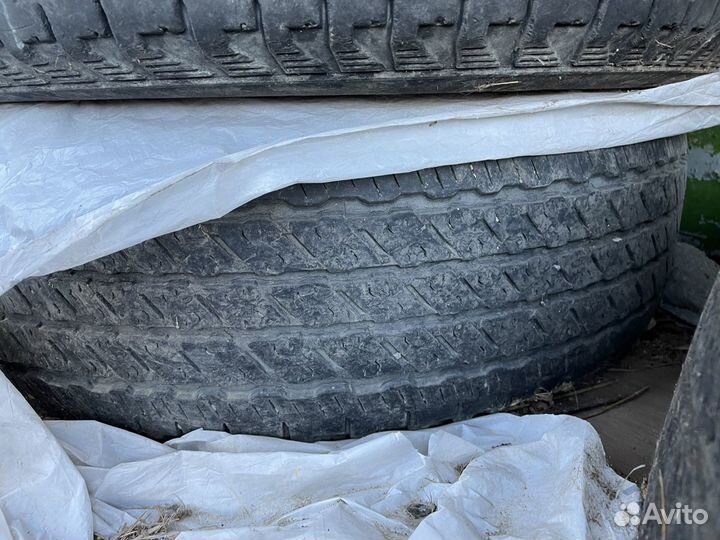 Nexen Roadian HT 235/70 R16