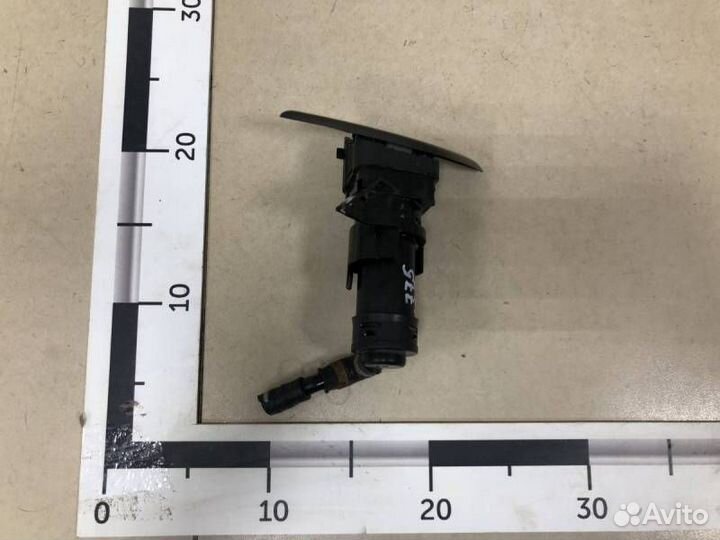 Форсунка омывателя фары Mazda 3 BL 2009-2013