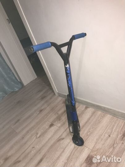 Трюковой самокат