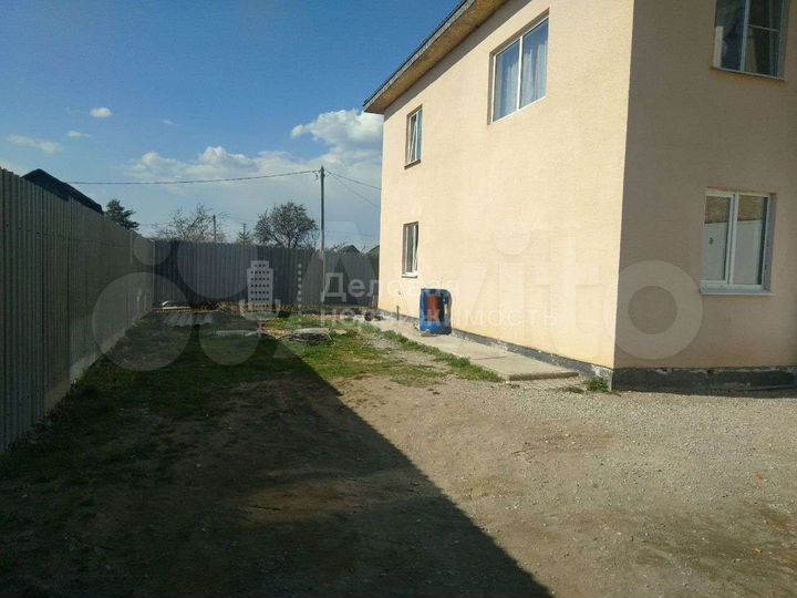 Дом 186,6 м² на участке 4 сот.