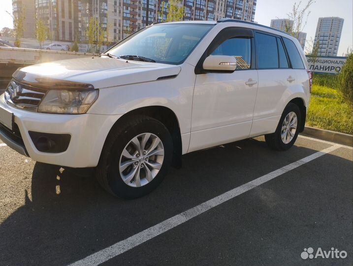 Suzuki Grand Vitara 2.0 AT, 2013, 100 000 км