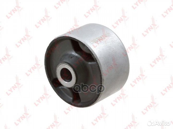 Сайлентблок / Рычаг продол. / Зад. подв. B8068