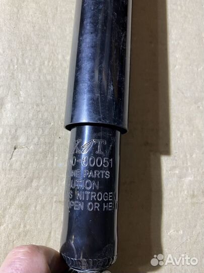 Амортизатор рулевой Lexus / T.LX450 - Land C.FJZ80