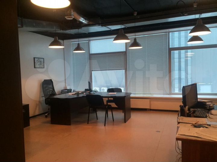 Офис, 210 м²