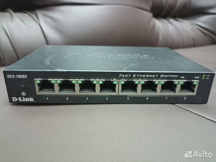 Коммутатор D-Link DES-1008D (K3E)