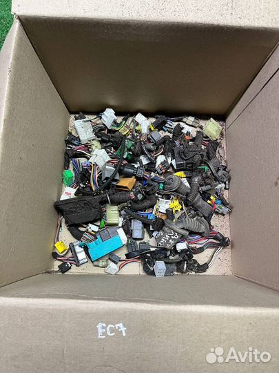 Geely emgrand ec7 Фишка Фишки поштучно