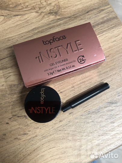 Гелевая подводка topface