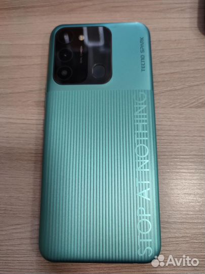 TECNO Spark Go 2022, 2/32 ГБ