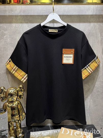 Женская Футболка Burberry