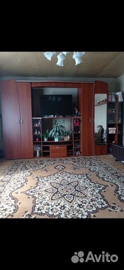 Стенка в гостиную